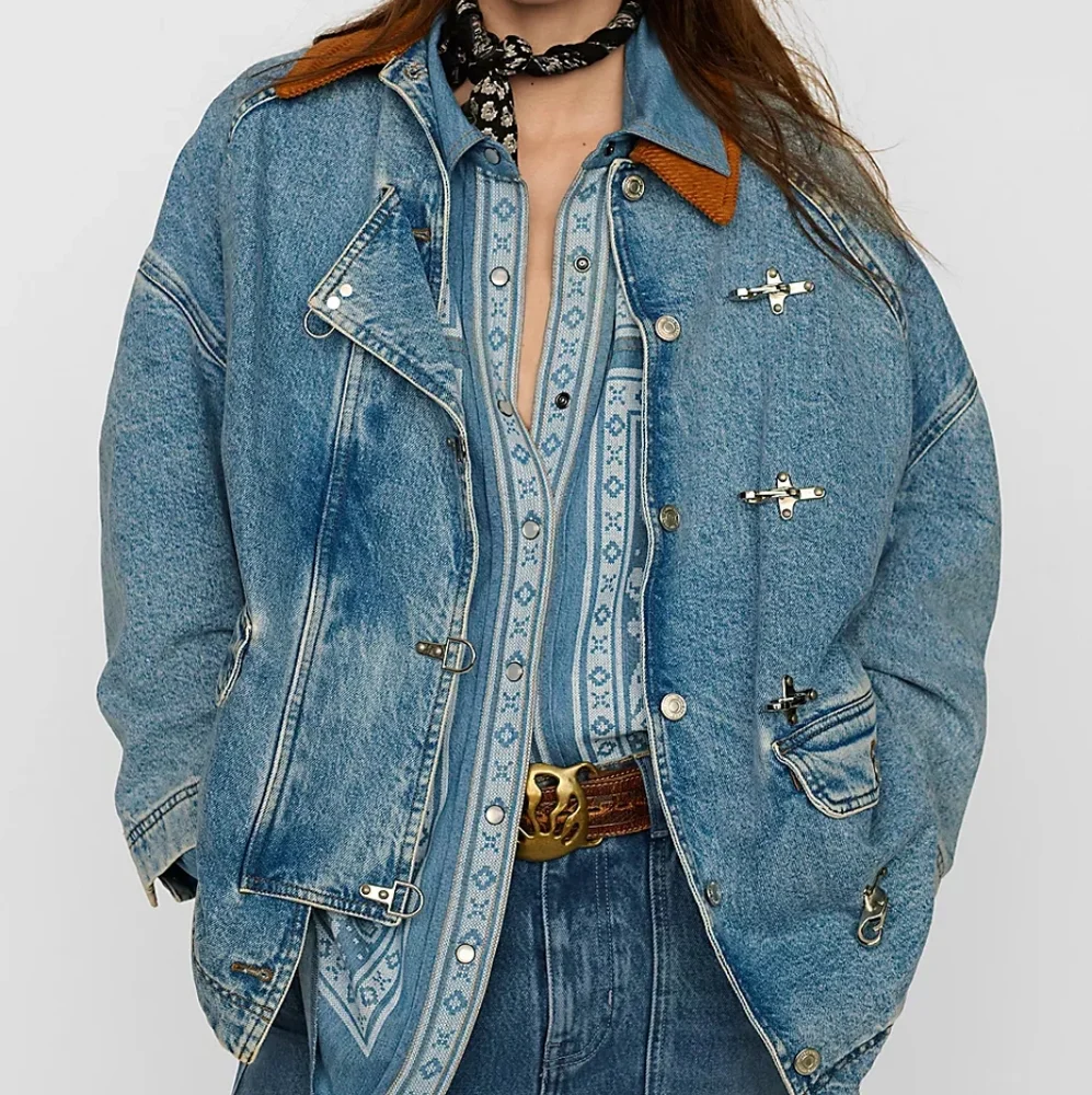 NWT Free People Embroidered Denim Shirt - Picture 6 of 6